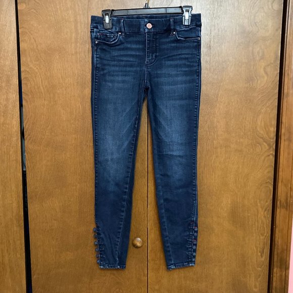 WHBM Skinny Ankle Jeans with Ankle Button Detailing - Size: 0 - Picture 2 of 16